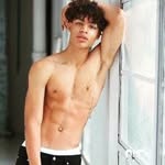 jade walton - @jadewalton6 - Instagram