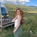 𝖩a𝖽𝑒 𝖲𝖾𝑙𝗐𝑦𝗇 W𝗂𝗅𝑑𝖾𝗋 𝑤𝗂𝑡𝗁 𝗁𝑖𝗌 br𝑜w𝑛 𝖾y𝖾𝑠 - @woxdles - Instagram