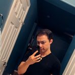 Jaden Le - Facebook