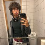 jaden - @jadensimssss - Instagram