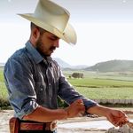 Chaca JLR - @jaimebondkarma - Instagram