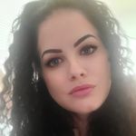 Jaime Freeman - @chocl8nsnowflakes - Instagram