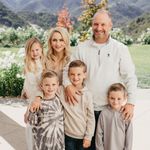Jamie Neumann Dickey - @jme_michelle_ - Instagram