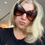 Jamie Swartz - @sassysalesgirl - Instagram