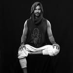 Profesor de Yoga - Sanador - @jaimetrillosyoga - Instagram