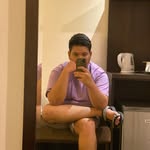 Yel - @jakebelleren - Instagram