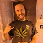 Jacob Wroblewski - @jake_boogaloo.farms - Instagram