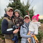 Jake Gilbert - @shmedium_size - Instagram