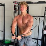 Jake Hayes - @jakehayesfitness - Instagram