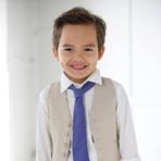 Jake Le - Facebook