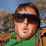 Jake Lovell - @jakenbaconloven - Instagram