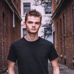 Jake Lowell - @jakedoeswebsolutions - Instagram