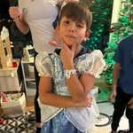Jake Saenz - @yourjakiepoo - Instagram