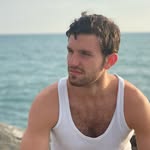 @james_bates_yoo - Instagram
