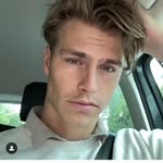 @james_beckett52 - Instagram