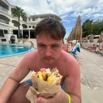 Cam James Beeby - @cammyslifespam - Instagram