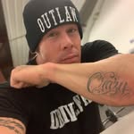 @james_berly_00899 - Instagram