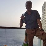 Alan James Brisbane - @alanjamesbrisbane - Instagram