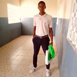 James clover - @leoncionkuluela - Instagram