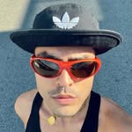 James Conde - @3nipple - Instagram