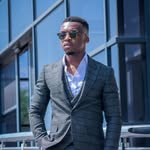 James Zondi - @james_cryptoinvest - Instagram