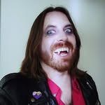 James Eldred - @emotionalsupportbong - Instagram