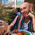 James Everett 🏳️‍🌈 - @jam_eve - Instagram