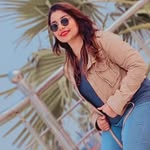 Javia - @james.farah2 - Instagram