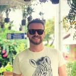 J - @james_from_mars - Instagram