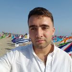 James Gunkel - @mompopjames - Instagram