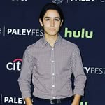 LORENZO JAMES HENRIE FANPAGE - @thelorenzohenrie - Instagram