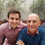 James Knee - @jimmyknee - Instagram