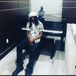 Lacoste James 👳🏿‍♂️🏴‍☠️💤 - @1lacostejames - Instagram