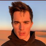 @jameslanter12 - Instagram