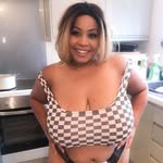@jamesmarissa28 - Instagram
