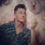 James - @jamesoverthere - Instagram