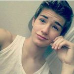 James Piñero - @james_pineros21 - Instagram