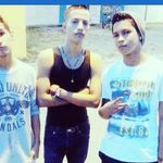James Santelli - @jammes_santtelli - Instagram