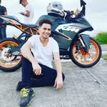 James Seek - @jameseekcoholic - Instagram