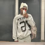 Jam Es - @james_sika02 - Instagram