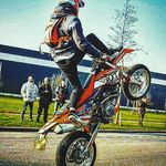 James Sines - @james.sines.77 - Instagram