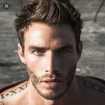 James Sins - @jameajsnjs - Instagram