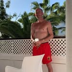 Kenneth James Smirk - @kennykickit - Instagram