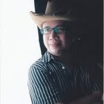 James Yohn 007 - @thammachat_petchsena - Instagram