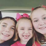 Jami Black - @everydaymomx3 - Instagram