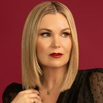 Jami Rice | Podcast Creator & Host - @jamionair - Instagram