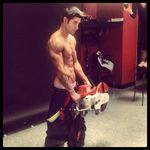 Jamie Warren - @jamiewarren686 - Instagram