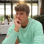 Jamie akins - @akins2552 - Instagram