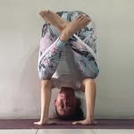 Jamie Oh - @jamie_does_yoga - Instagram