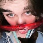 jamie (bedroom sessions) - @jmebrn - Instagram